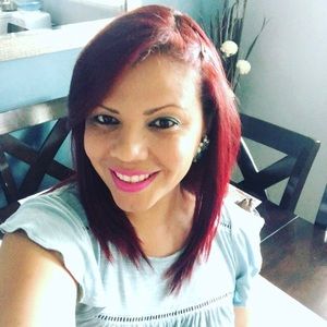 Meet your Posher, Reina